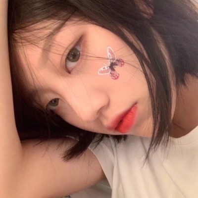与君歌一曲 请君为我倾耳听 女生头像