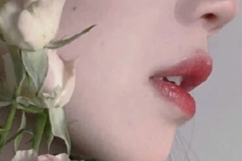 女生超拽网名霸气潇洒黑名单网名