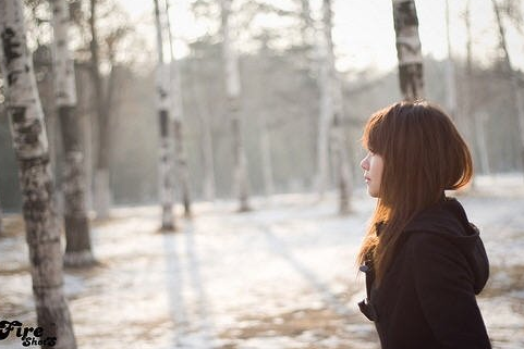 2018形容第一场雪的心情句子说说 整个世界都被白色覆盖着