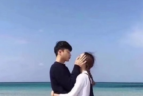 2017电影情人节的心情说说伤感 橙色情人节的伤感心情说说